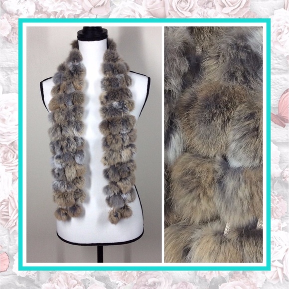 🌸 FUR SCARF POM BALL WRAP SHAWL BOHO CHIC RABBIT FALL LUXURY STYLE FASHION LOVE - Picture 1 of 10